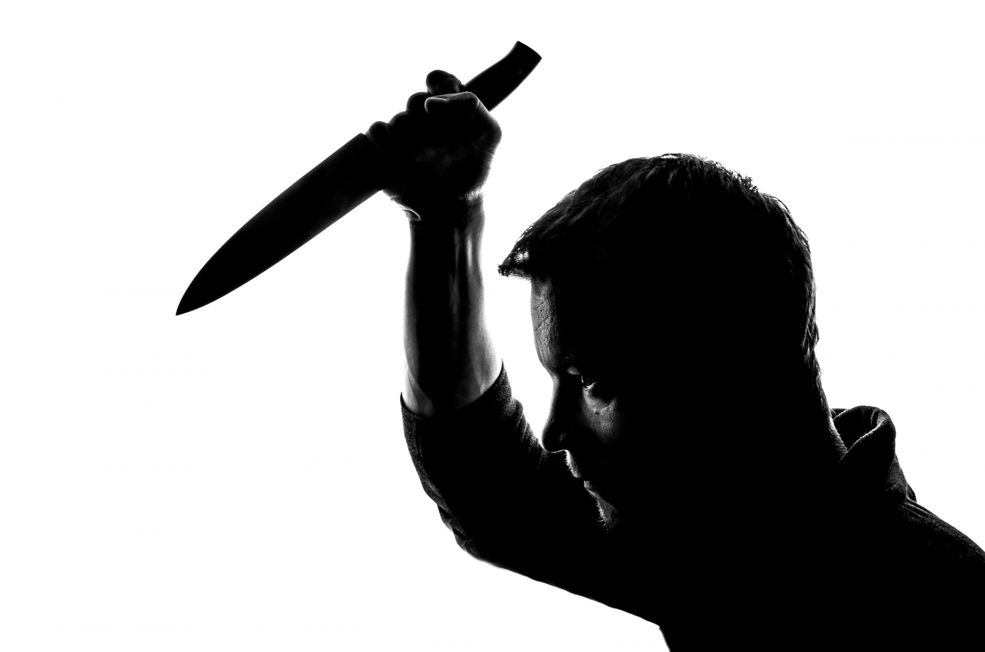 horror-silhouette-of-man-with-knife